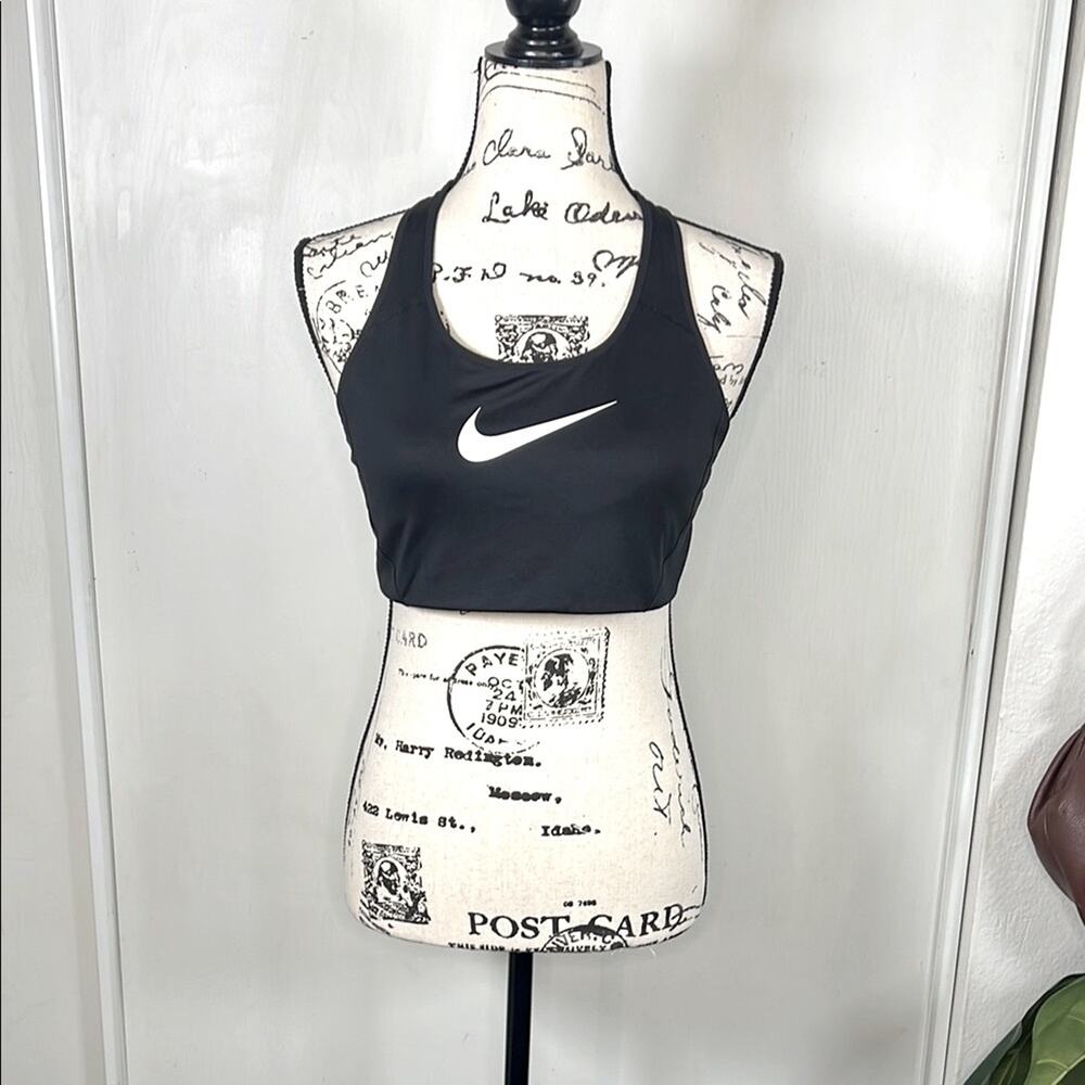 Nike Women's Black Racerback Sports Bra size XL